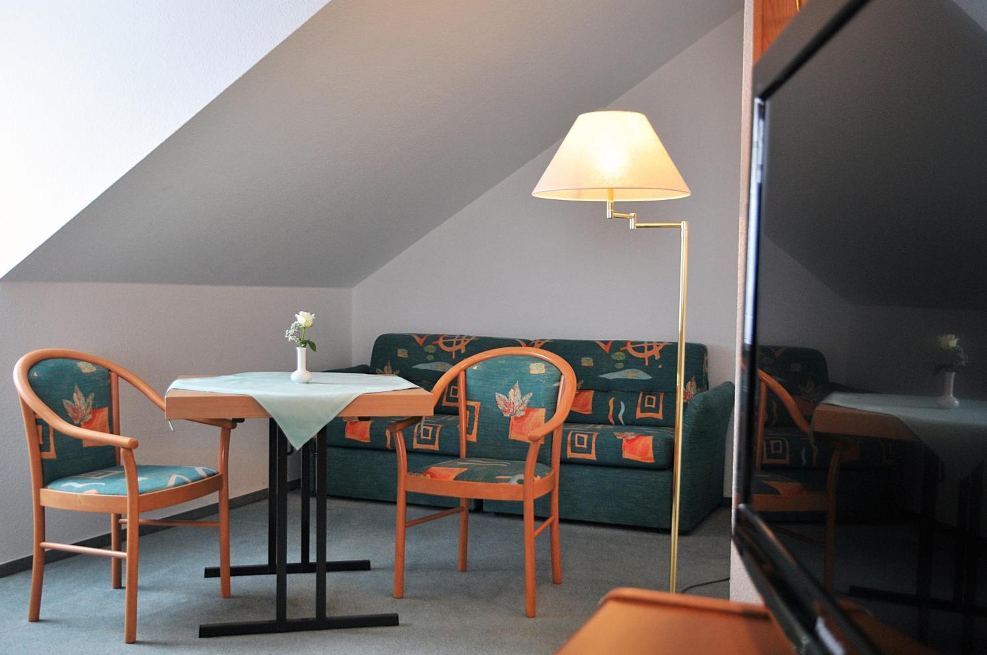 Hotel Friesen Werdau Esterno foto